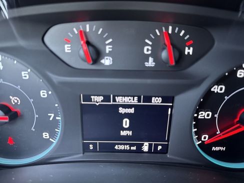 Certified 2024 Chevrolet Equinox LS w/ Driver Confidence II Package AWD/4WD image 9