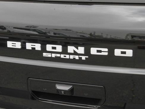 Used 2025 Ford Bronco Sport Heritage w/ Convenience Package image 12