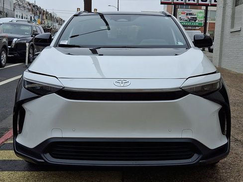 Used 2024 Toyota bZ4X AWD w/ Weather Package image 2