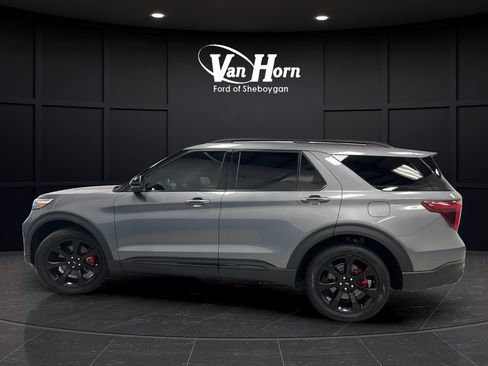 Used 2022 Ford Explorer ST w/ Equipment Group 401A AWD/4WD image 4