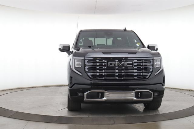 Used 2023 GMC Sierra 1500 Denali Ultimate AWD/4WD image 12