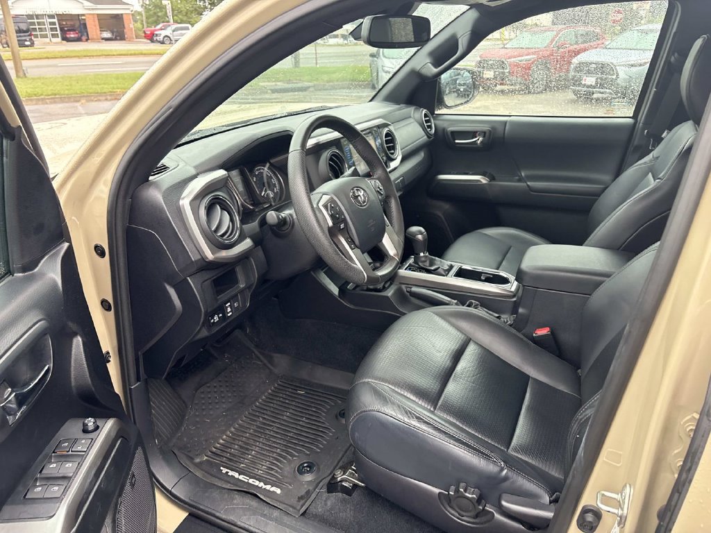 Certified 2019 Toyota Tacoma Limited AWD/4WD image 10
