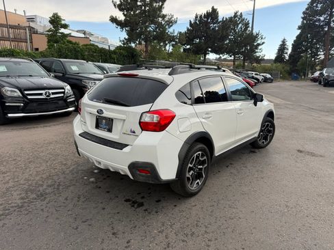 Used 2016 Subaru Crosstrek 2.0i Premium w/ Moonroof Package AWD/4WD image 4