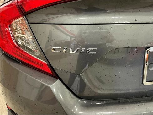 Used 2018 Honda Civic LX image 9