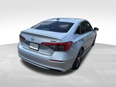 Used 2023 Honda Civic Touring image 7