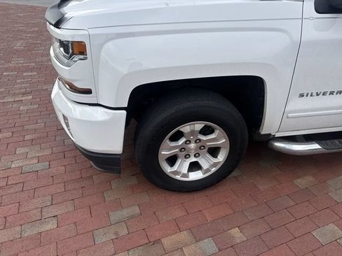 Used 2017 Chevrolet Silverado 1500 LT w/ All Star Edition AWD/4WD image 2