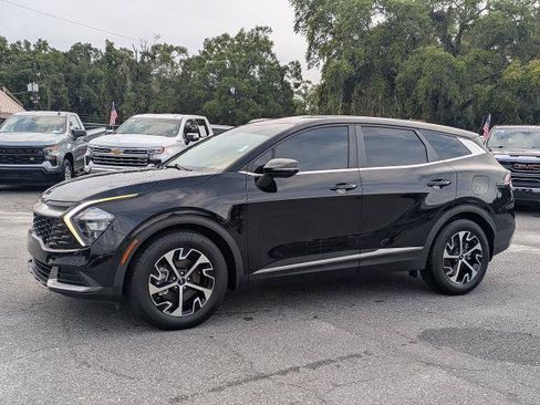 Used 2023 Kia Sportage EX FWD image 8