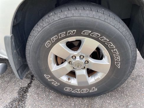 Used 2010 Nissan Xterra S image 13