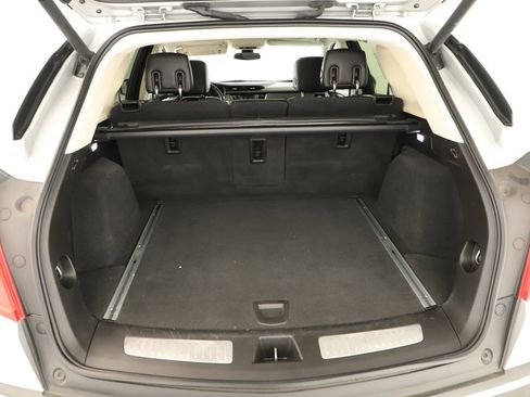 Used 2019 Cadillac XT5 Premium Luxury FWD image 33
