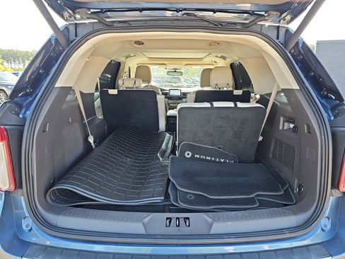 Used 2020 Ford Explorer Platinum AWD/4WD image 14