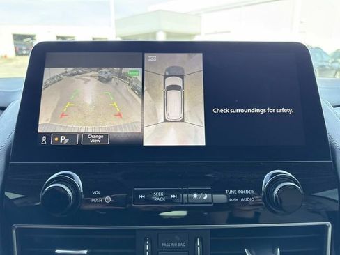 Used 2023 Nissan Armada Platinum w/ Captain's Chairs Package image 25