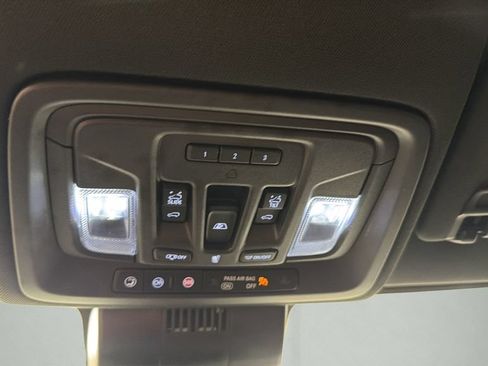Used 2024 Chevrolet Silverado 3500 High Country w/ High Country Premium Package AWD/4WD image 21