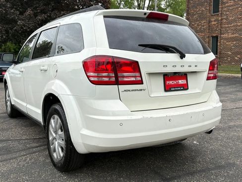 Used 2020 Dodge Journey SE FWD image 7