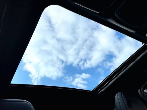 Used 2025 Subaru Forester Limited image 14