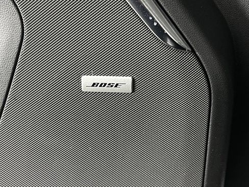 Used 2025 GMC Yukon XL Denali image 19