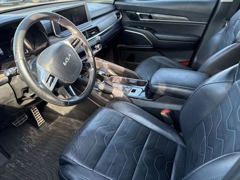 Used 2022 Kia Telluride SX w/ SX Prestige Package image 12