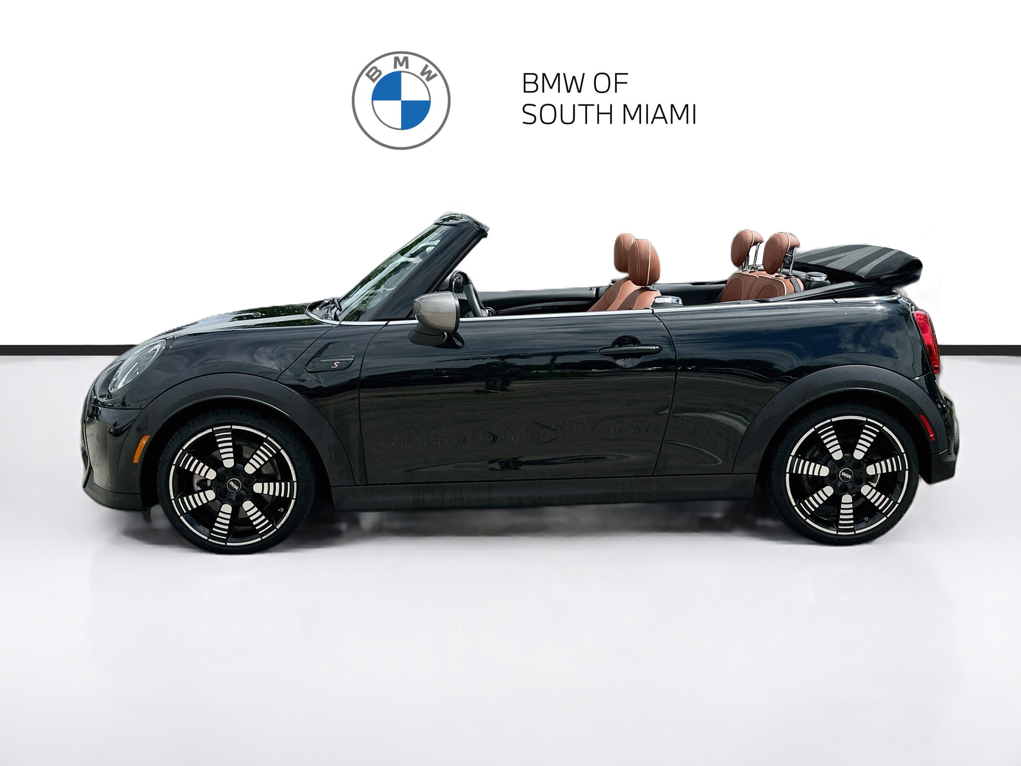 Certified 2024 MINI Cooper S FWD image 4