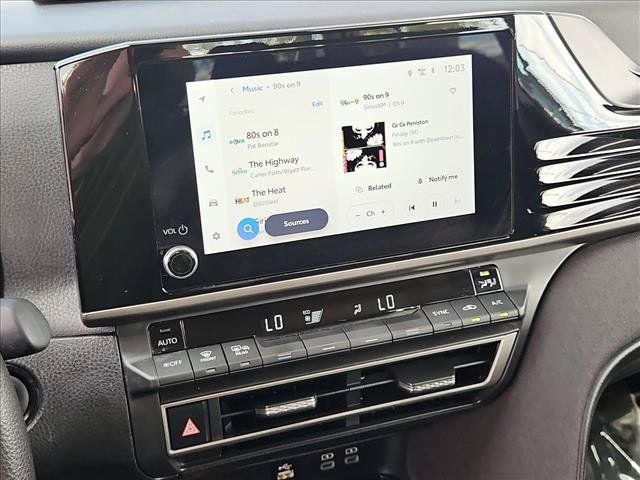 Used 2025 Toyota Camry LE FWD image 19