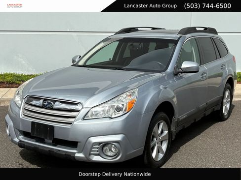 Used 2013 Subaru Outback 2.5i Limited AWD/4WD image 1