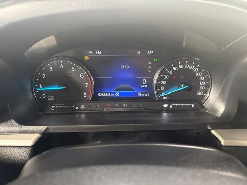 Used 2024 Ford Explorer XLT AWD/4WD image 33