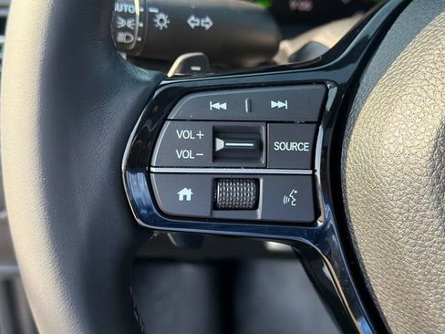 Used 2025 Honda Civic Sport image 26