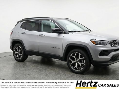 Used 2025 Jeep Compass Limited image 1