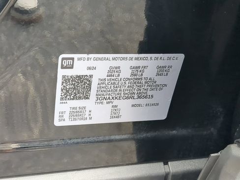 Used 2024 Chevrolet Equinox LT FWD image 34