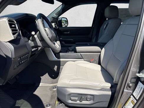 New 2026 Toyota Tundra SR5 AWD/4WD image 4