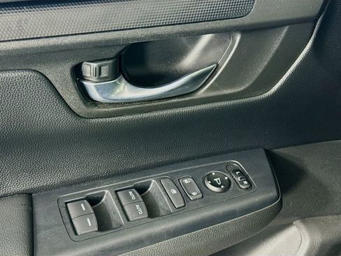 Used 2023 Honda CR-V EX image 18