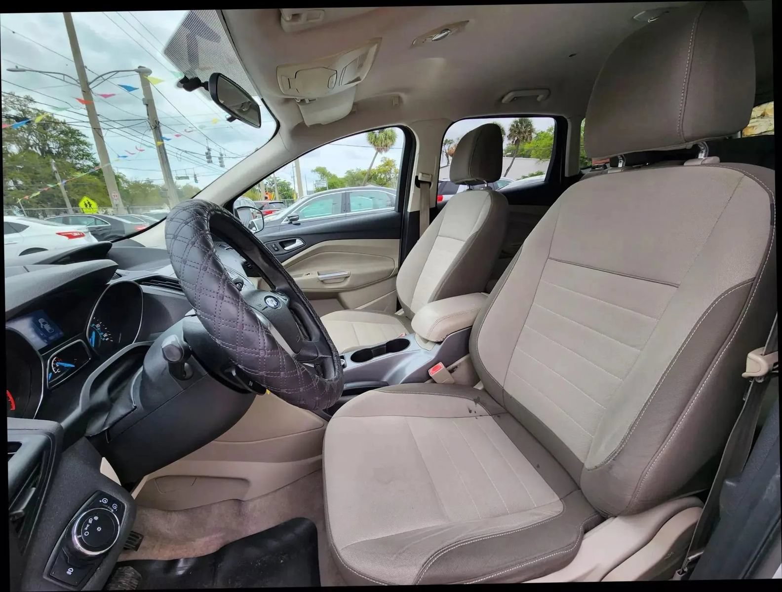 Used 2013 Ford Escape SE FWD image 8