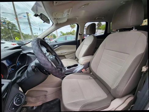 Used 2013 Ford Escape SE FWD image 8