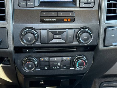 Certified 2017 Ford F250 XL w/ Power Equipment Group RWD image 18