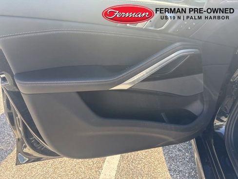 Used 2021 BMW X6 xDrive40i w/ Executive Package image 10