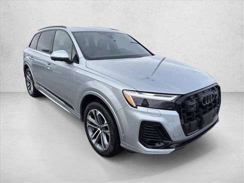 Certified 2025 Audi Q7 2.0T Premium Plus w/ Premium Plus Package image 3