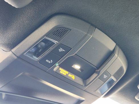 Used 2022 Porsche 911 Carrera 4 GTS image 32