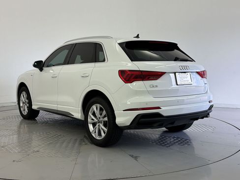 Used 2025 Audi Q3 2.0T Premium AWD/4WD image 3