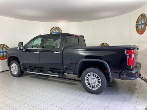 Used 2020 Chevrolet Silverado 2500 High Country w/ Technology Package AWD/4WD image 26