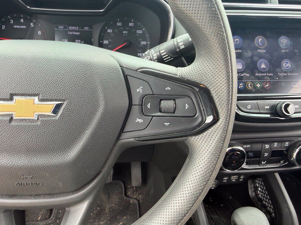 Used 2021 Chevrolet TrailBlazer LT w/ Convenience Package FWD image 27