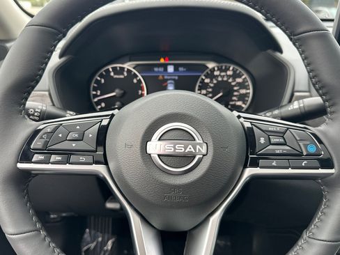 New 2025 Nissan Altima 2.5 SL image 27