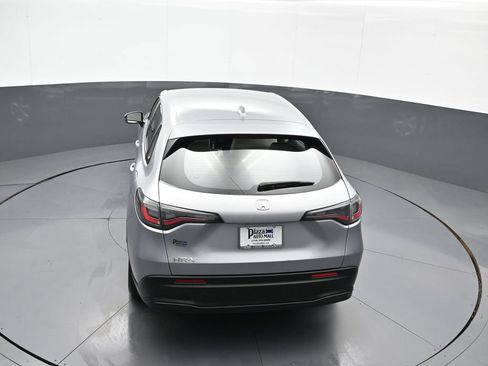 Certified 2024 Honda HR-V LX image 37