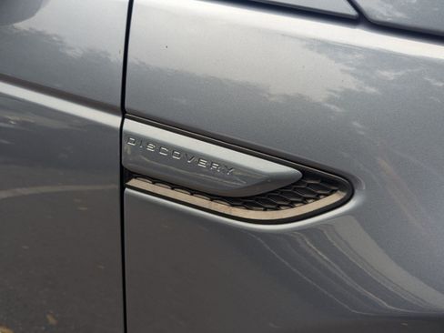 Used 2023 Land Rover Discovery Sport S AWD/4WD image 40