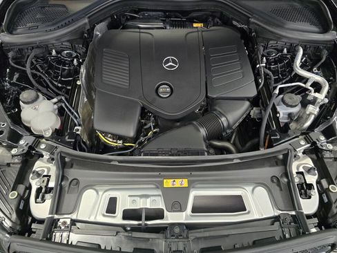 New 2026 Mercedes-Benz GLC 300 4MATIC image 10