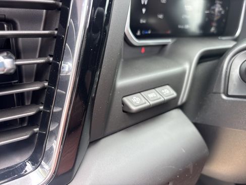 New 2026 GMC Sierra 3500 Denali Ultimate AWD/4WD image 29