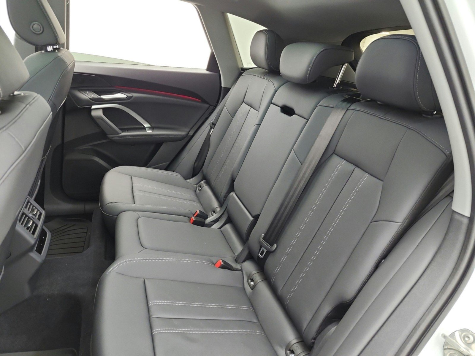 New 2026 Audi Q5 Premium AWD/4WD image 11