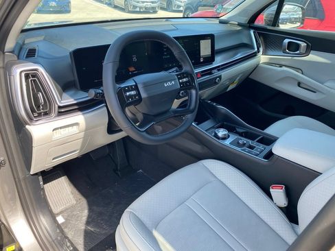 New 2026 Kia Sorento EX FWD image 13