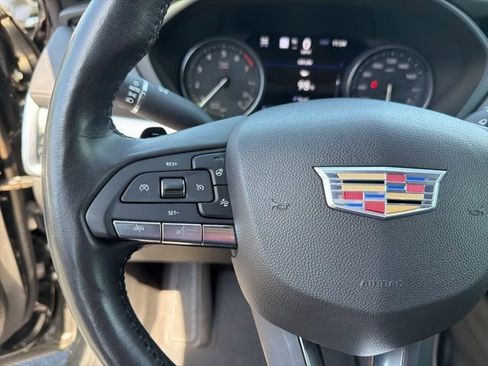 Used 2020 Cadillac XT4 Premium Luxury image 21