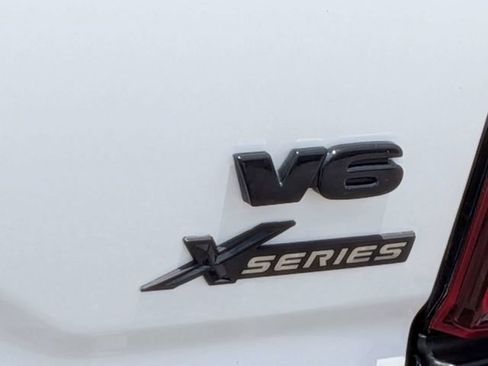 Used 2023 Toyota Tacoma SR5 RWD image 13