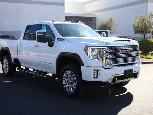 Used 2023 GMC Sierra 2500 Denali image 11