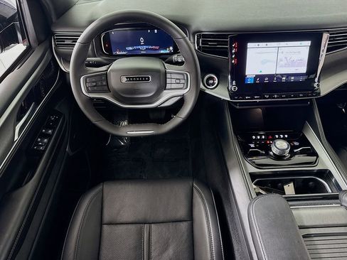 New 2025 Jeep Wagoneer Series II w/ Convenience Group I AWD/4WD image 24