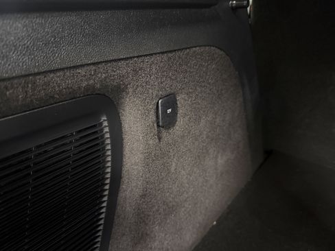 Used 2025 Lincoln Corsair Reserve w/ Equipment Group 202A image 33